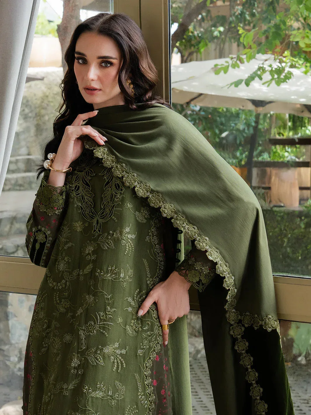 Faiza Faisal Dastaan Khaddar 25 Pastel Green Raw Silk – view 6 – Poshaq