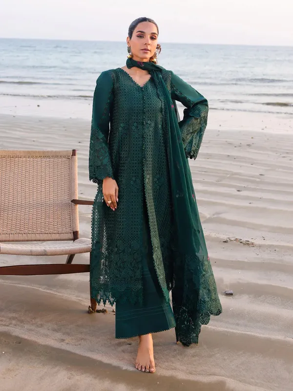 Faiza Faisal Marine Luxury Lawn 25 Bottle Green Organza – view 1 – Poshaq