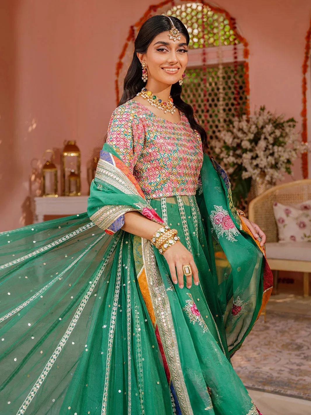 Faiza Faisal Heeriye Luxury Formals Green Raw Silk – view 3 – Poshaq