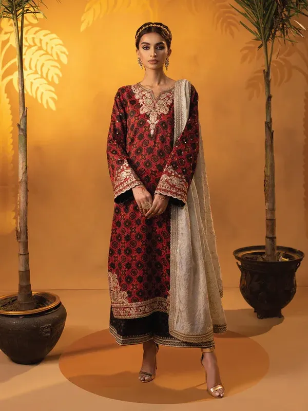 Faiza Faisal Signature Pret Eid Edit Mustard Silk – view 1 – Poshaq