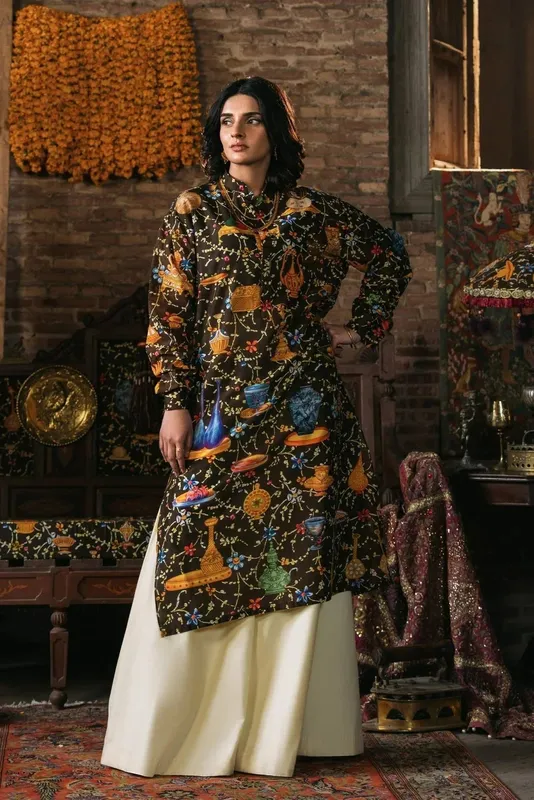 Fahad Hussayn Lawn Banger Black Lawn – view 1 – Poshaq