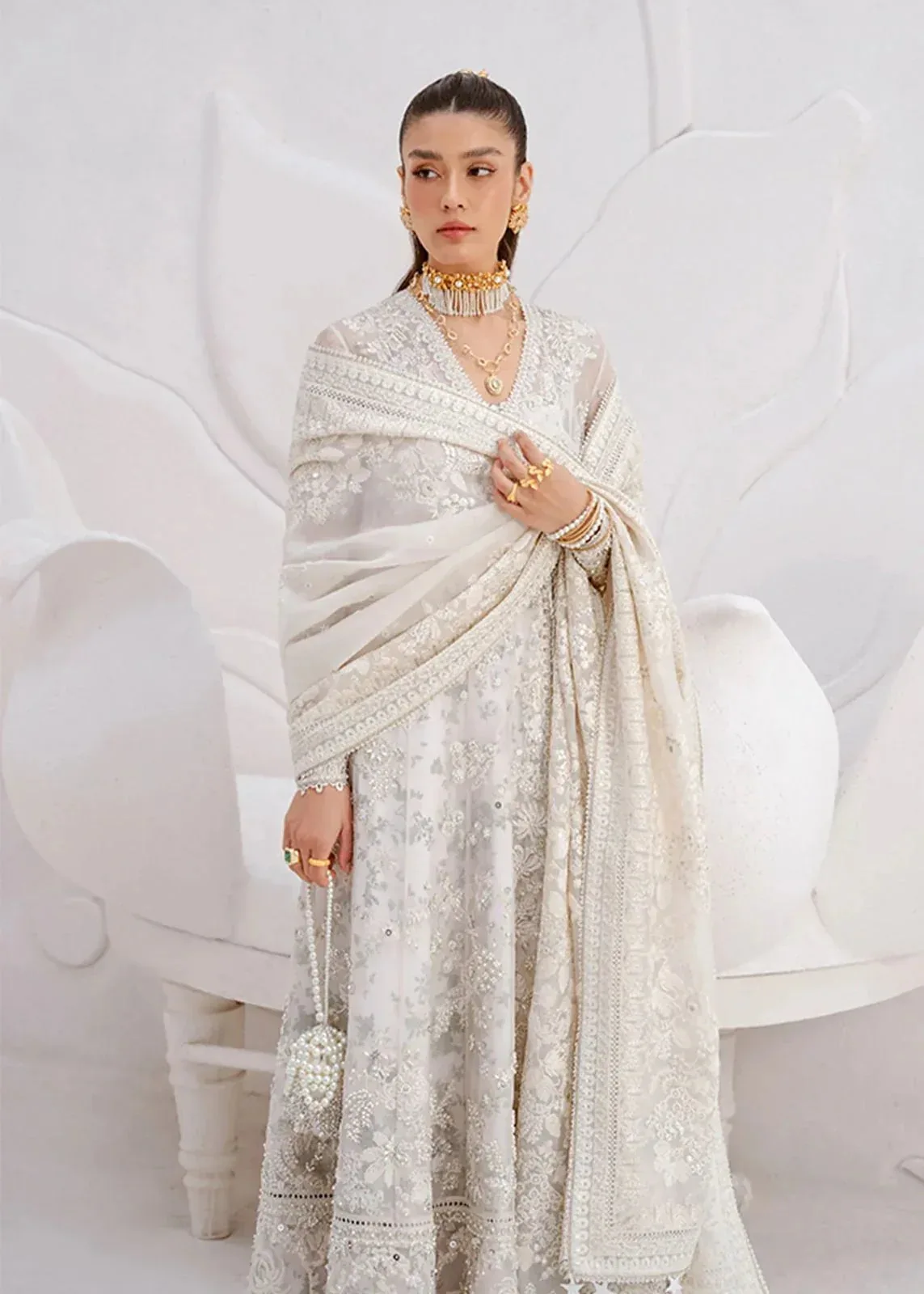 Suffuse Freeshia RTW'24 Off White Raw Silk – view 4 – Poshaq