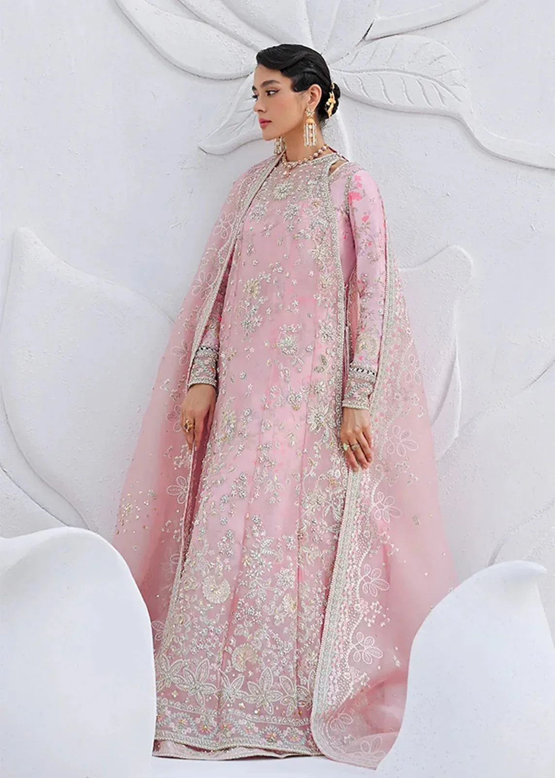 Suffuse Freeshia RTW'24 Silver Raw Silk – view 5 – Poshaq