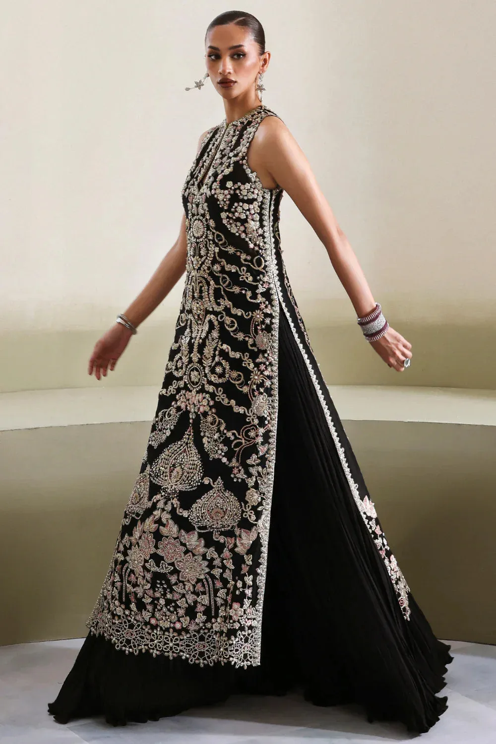 Soraya Oriana Luxury Formals 26 Black – view 3 – Poshaq