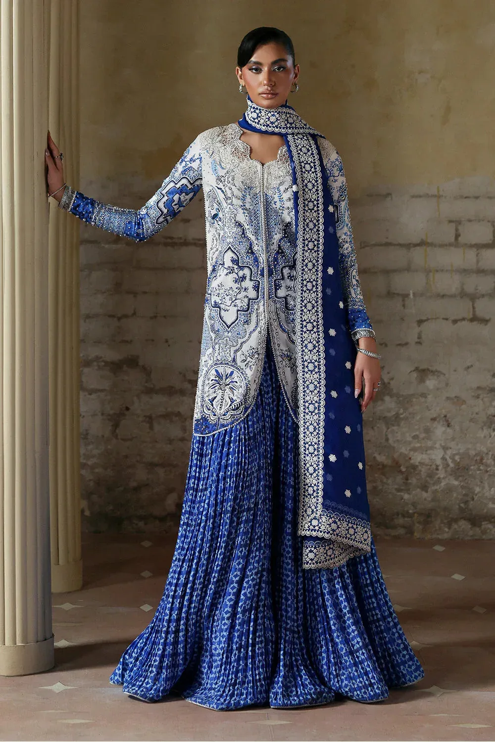 Soraya Lumene Festive 26 Organza – view 1 – Poshaq