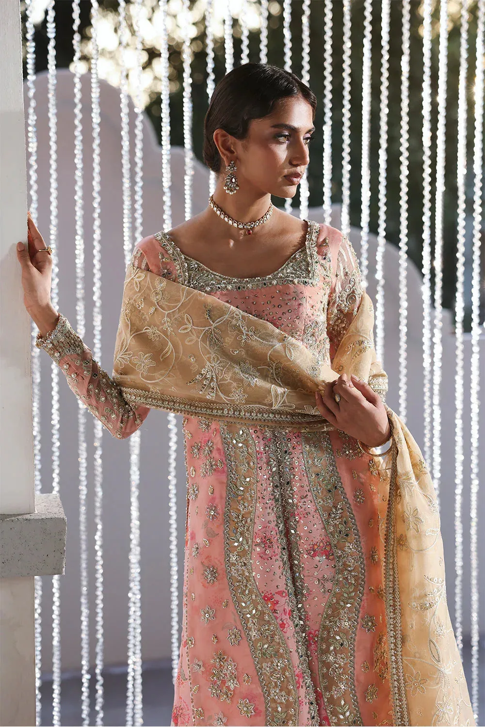 Soraya Lumene Festive 26 Organza – view 5 – Poshaq