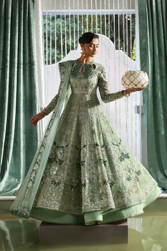 Soraya Lumene Festive 26 Organza – view 1 – Poshaq