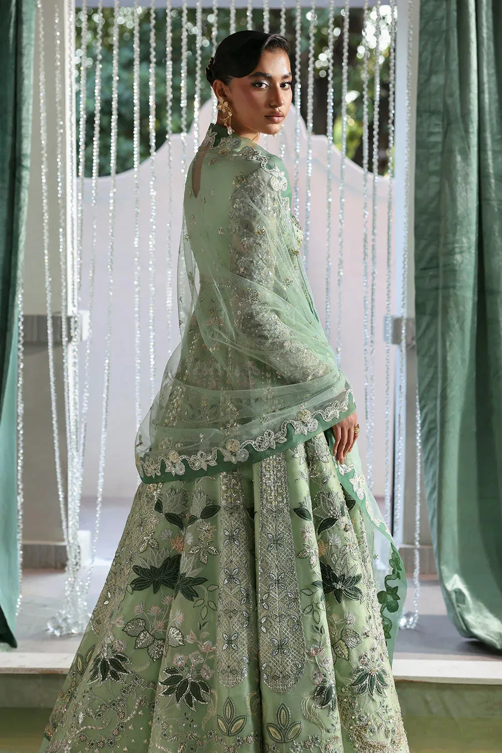 Soraya Lumene Festive 26 Organza – view 2 – Poshaq