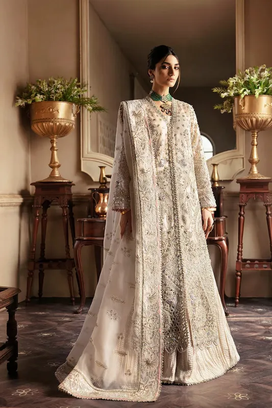 Soraya Lumene Festive White Organza – view 1 – Poshaq