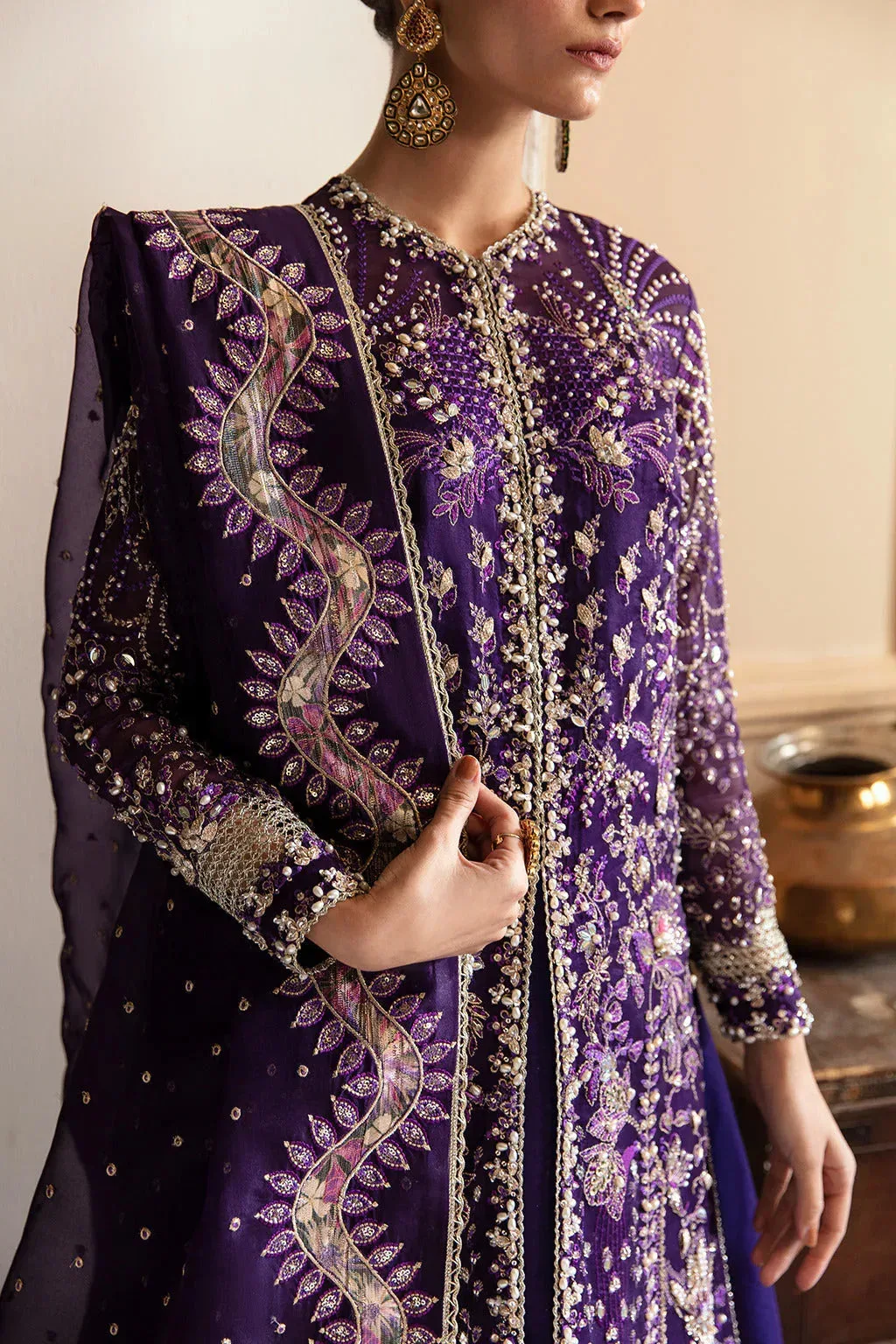 Soraya Lumene Festive Organza – view 3 – Poshaq