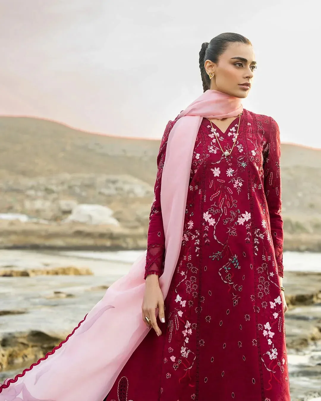Soraya Pink Organza – view 5 – Poshaq