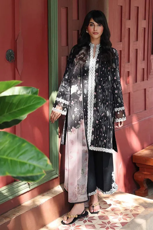 Qalamkar Q Prints 26 Black Chiffon – view 1 – Poshaq