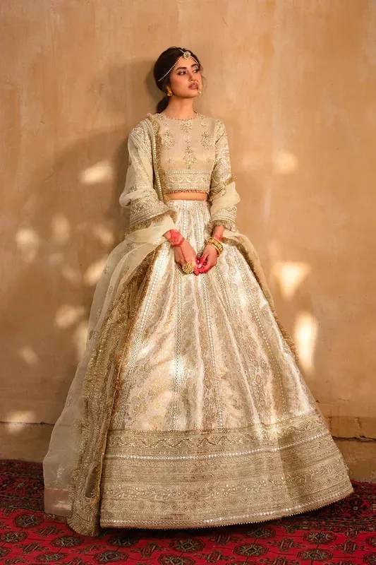 Qalamkar Best of Luxuy Formals Gold Jacquard – view 1 – Poshaq