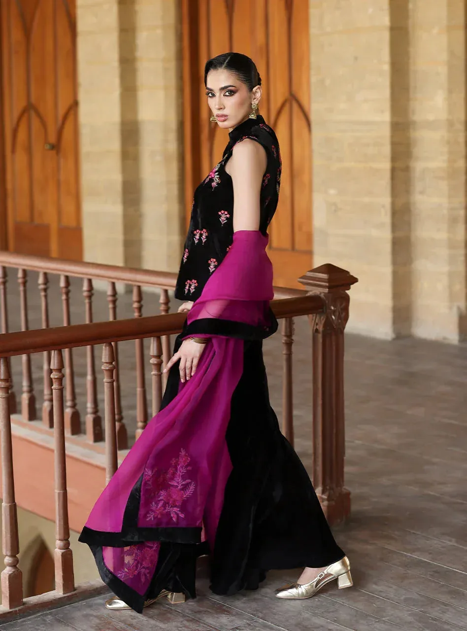 Zainab Chottani Velura Velvet Edit 25 Black Velvet – view 4 – Poshaq