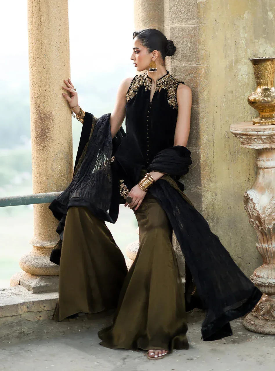 Zainab Chottani Velura Velvet Edit 25 Black Velvet – view 2 – Poshaq