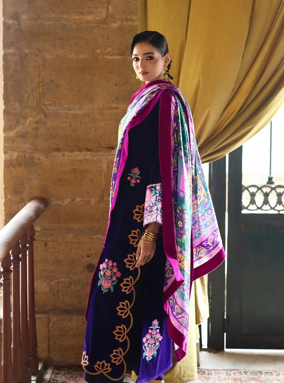 Zainab Chottani Velura Velvet Edit 25 Deep Purple Velvet – view 3 – Poshaq