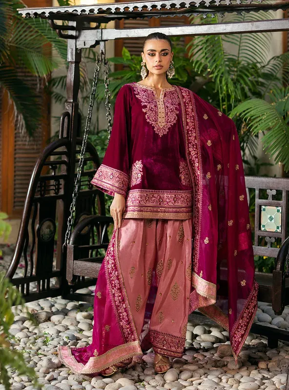 Zainab Chottani Velvet 25 Maroon Raw Silk – view 1 – Poshaq
