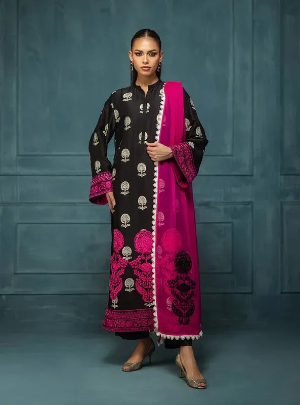 Zainab Chottani Luxe Edit 25 Black Raw Silk – view 1 – Poshaq