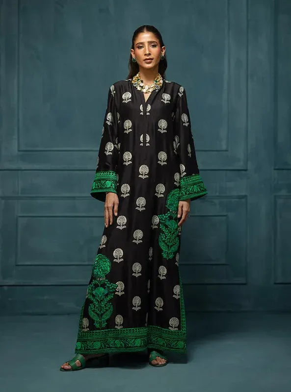 Zainab Chottani Luxe Edit 25 Black Raw Silk – view 1 – Poshaq