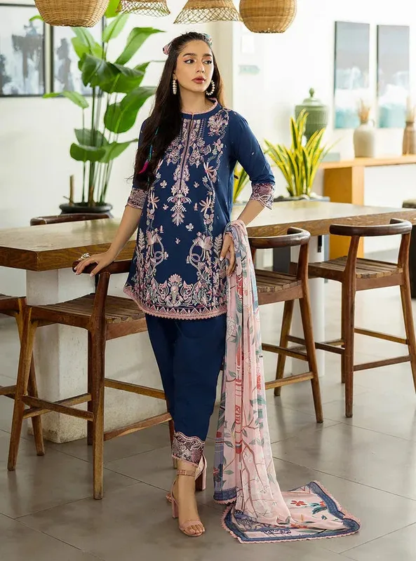 Zainab Chottani Tahra Lawn 25 Blue Organza – view 1 – Poshaq