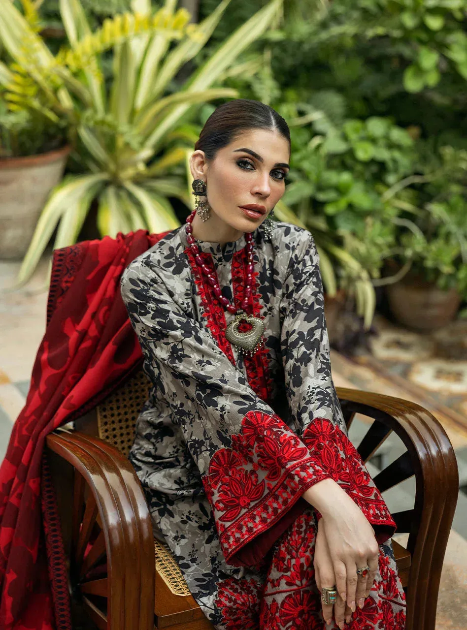 Zainab Chottani Winter Shawls 24 Cloud Gray – view 4 – Poshaq