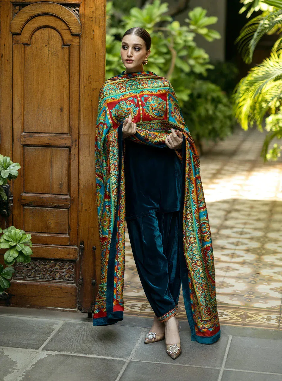 Zainab Chottani Makhmal Luxe Pret Deep Teal Velvet – view 2 – Poshaq