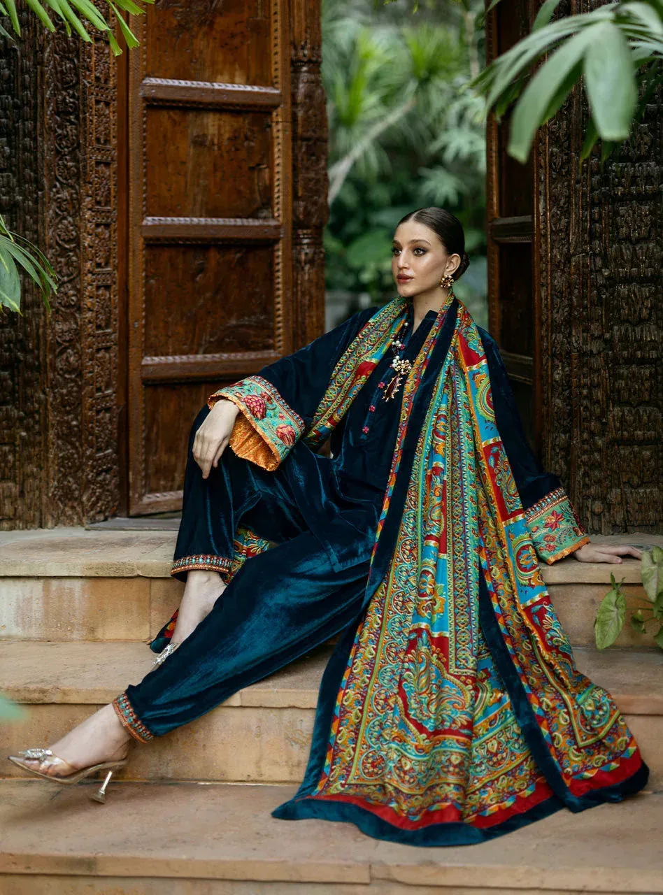 Zainab Chottani Makhmal Luxe Pret Deep Teal Velvet – view 5 – Poshaq