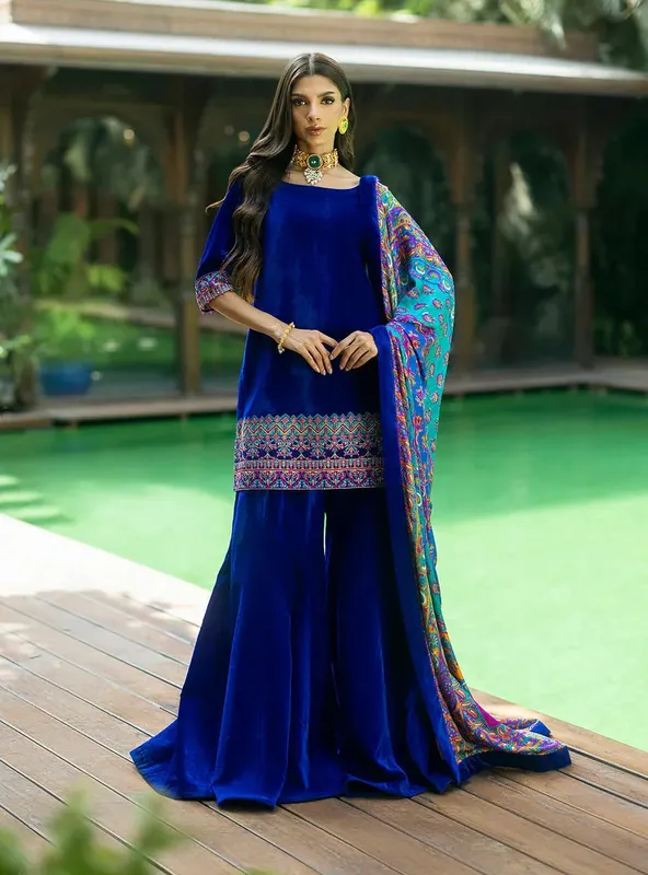Zainab Chottani Makhmal Luxe Pret Electric Blue Velvet – view 1 – Poshaq
