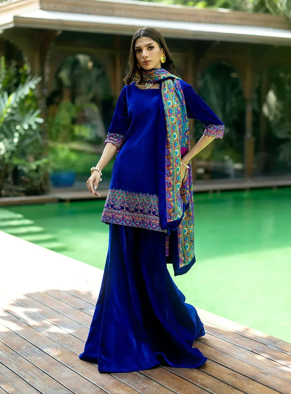 Zainab Chottani Makhmal Luxe Pret Electric Blue Velvet – view 4 – Poshaq