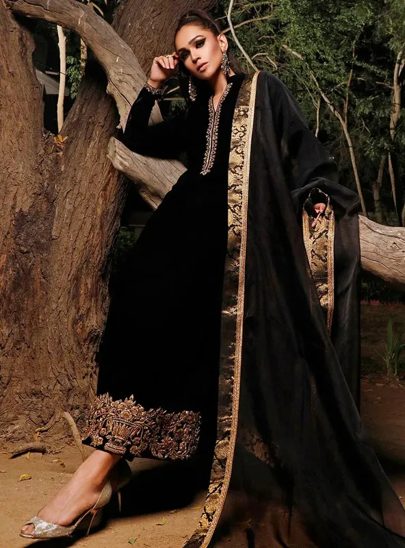 Zainab Chottani Semi Formals Black Organza – view 1 – Poshaq