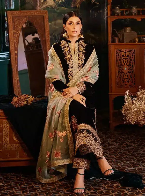 Zainab Chottani Luxury Velvet Collection 23 Black Raw Silk – view 5 – Poshaq