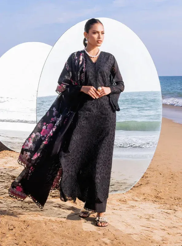 Zainab Chottani Luxury Chikankari 24 Black Organza – view 1 – Poshaq