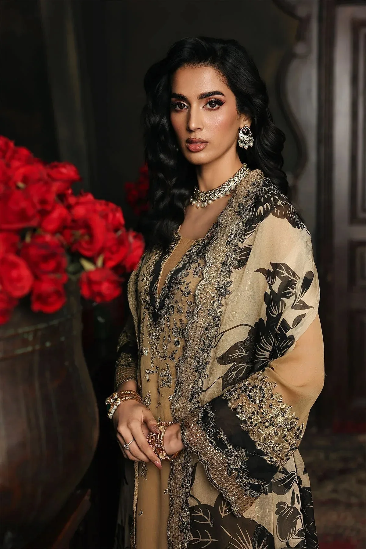 Charizma Aura Collection 25 Golden Raw Silk – view 5 – Poshaq