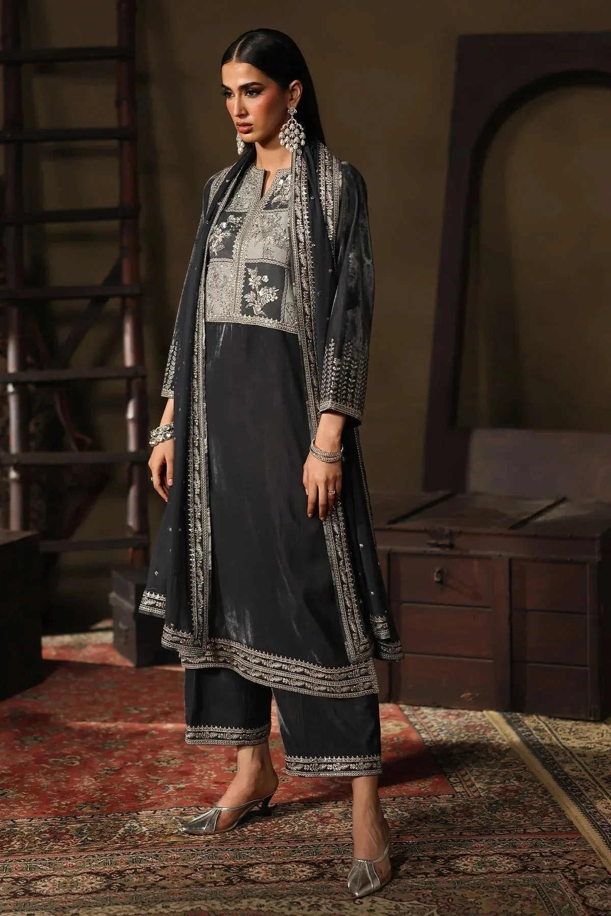 Charizma Signora Velvet 25 Deep Gray Chiffon – view 1 – Poshaq