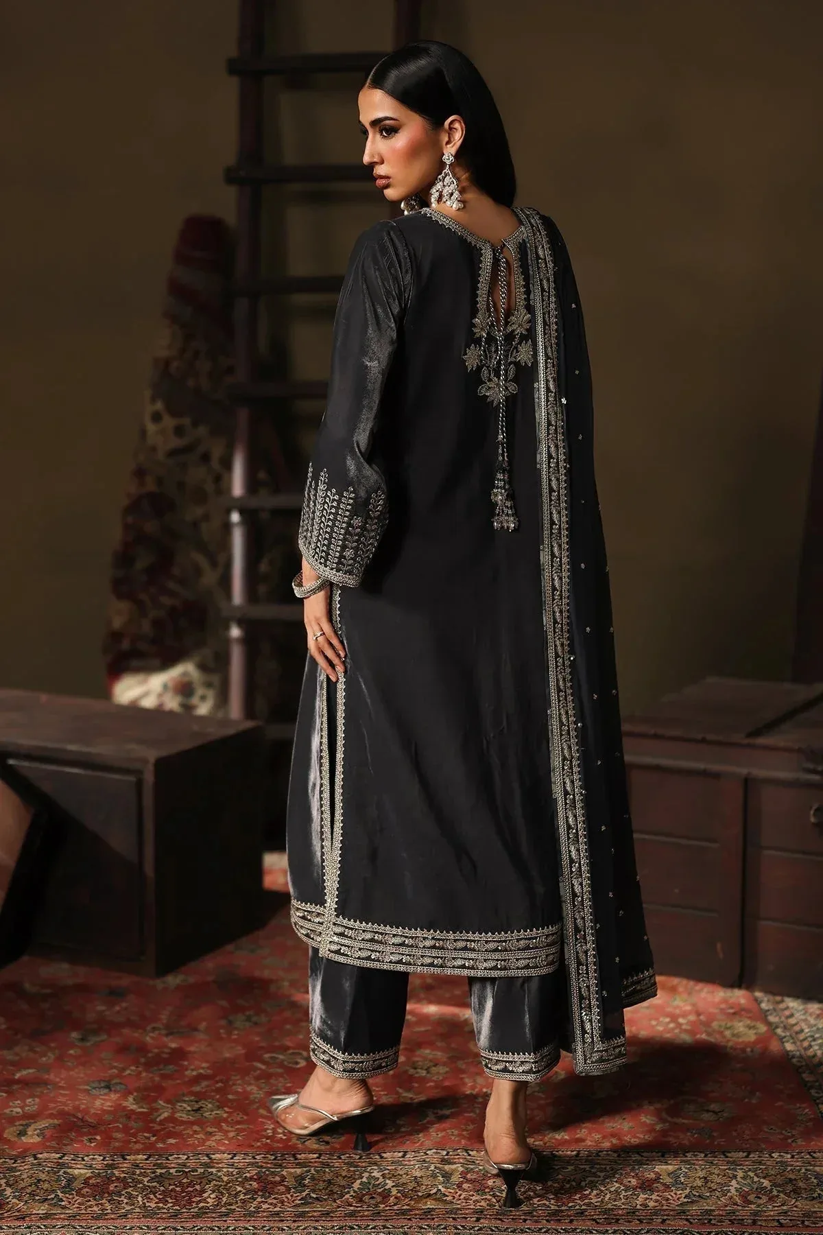 Charizma Signora Velvet 25 Deep Gray Chiffon – view 2 – Poshaq