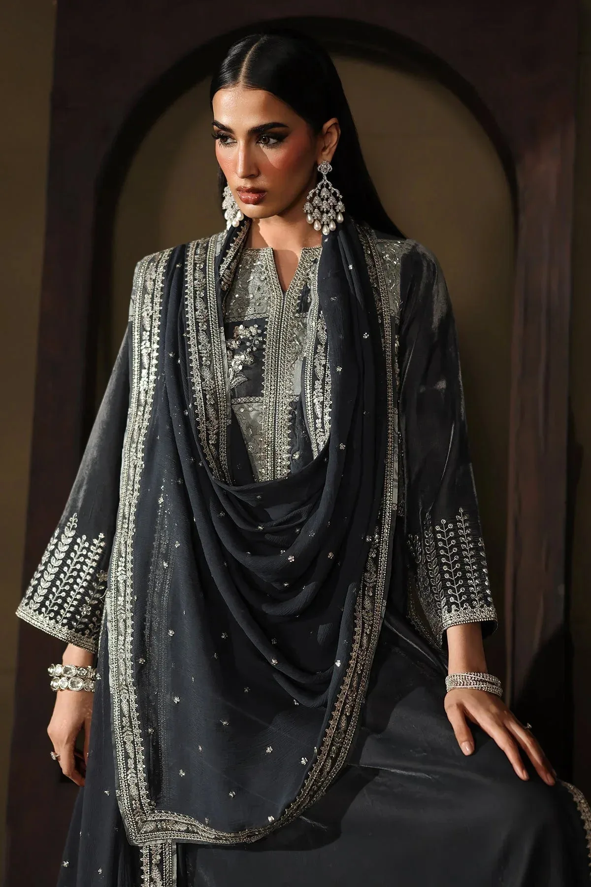 Charizma Signora Velvet 25 Deep Gray Chiffon – view 4 – Poshaq
