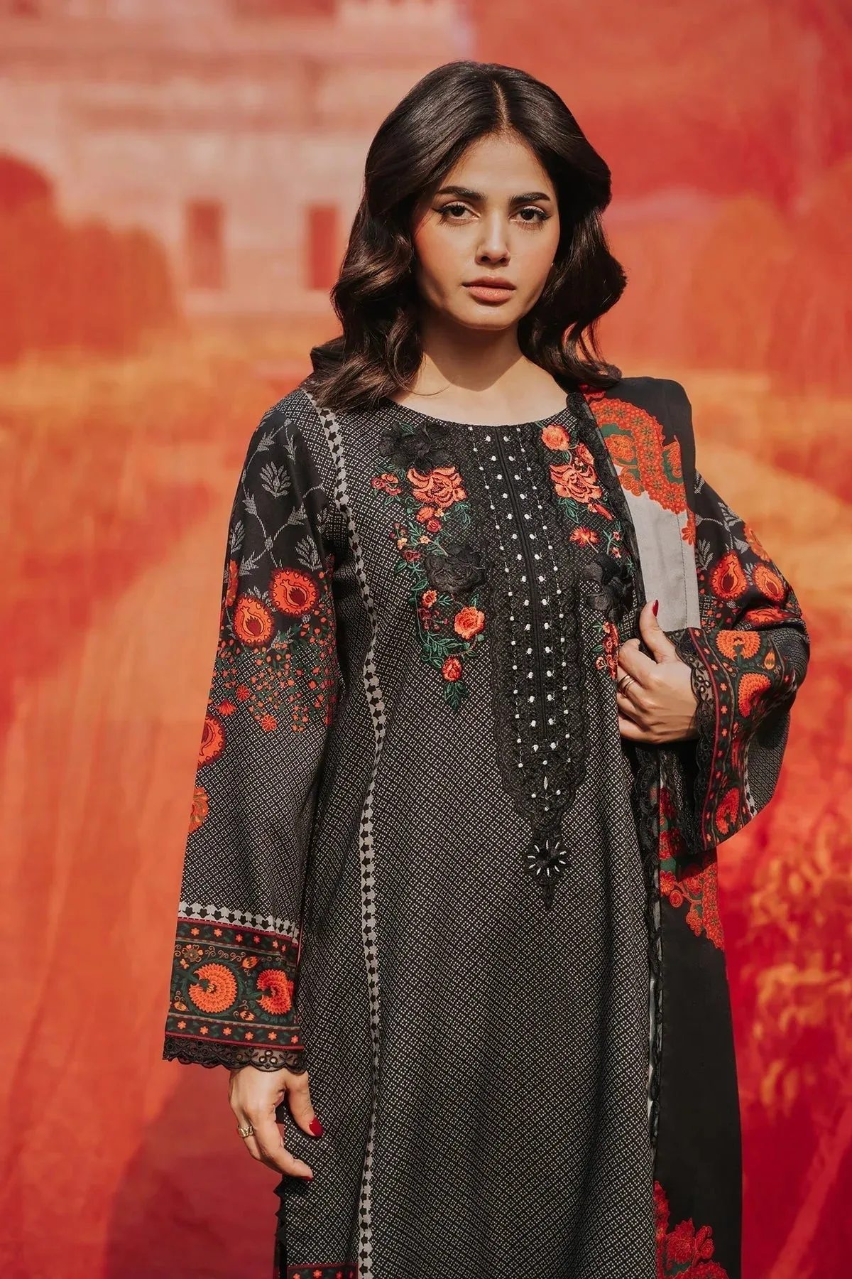 Charizma Winter Collection Black – view 5 – Poshaq