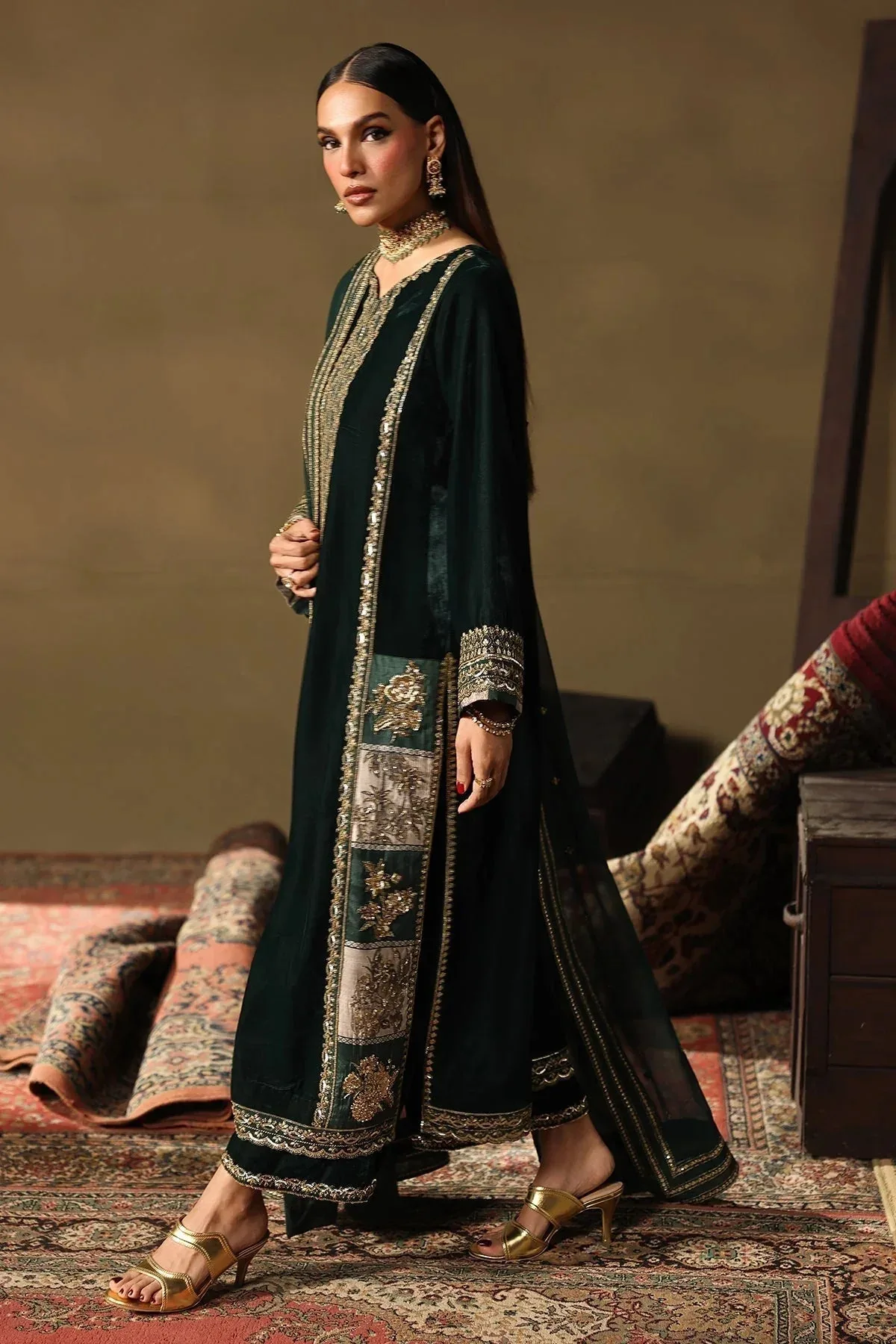 Charizma Signora Velvet 25 Midnight Green Chiffon – view 5 – Poshaq