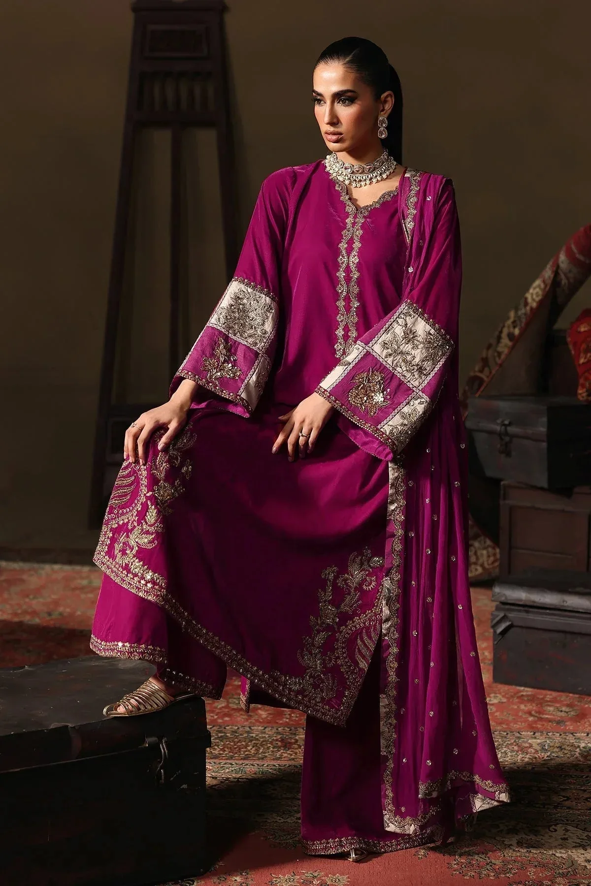 Charizma Signora Velvet 25 Magenta Chiffon – view 3 – Poshaq