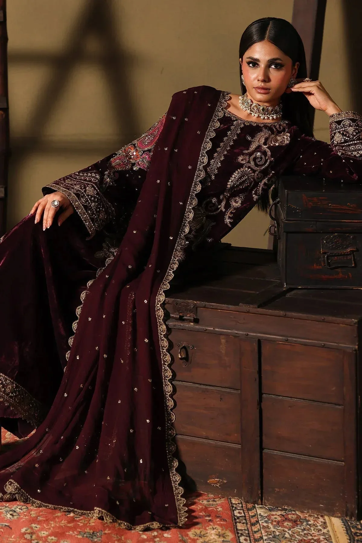 Charizma Signora Velvet 25 Burgundy Chiffon – view 5 – Poshaq