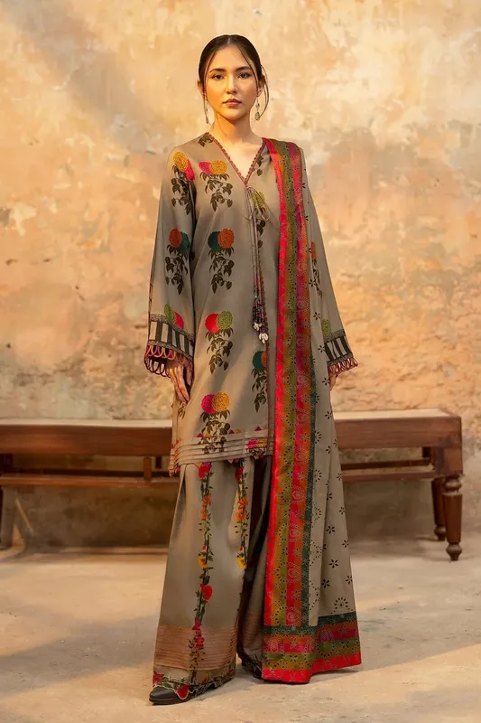 Charizma C Prints Winter 25 Sand – view 1 – Poshaq