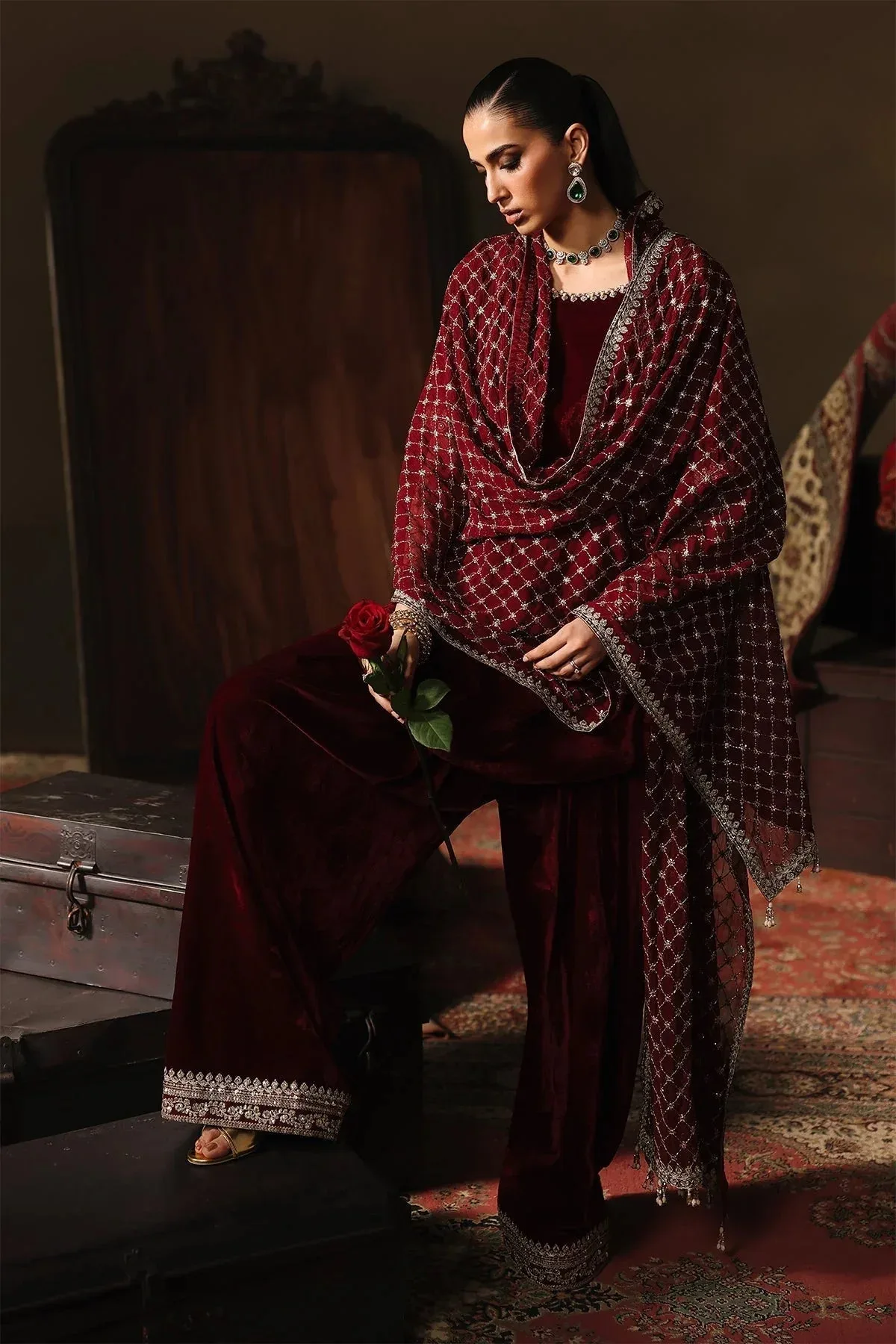 Charizma Zeel Velvet 25 Dark Maroon Chiffon – view 4 – Poshaq