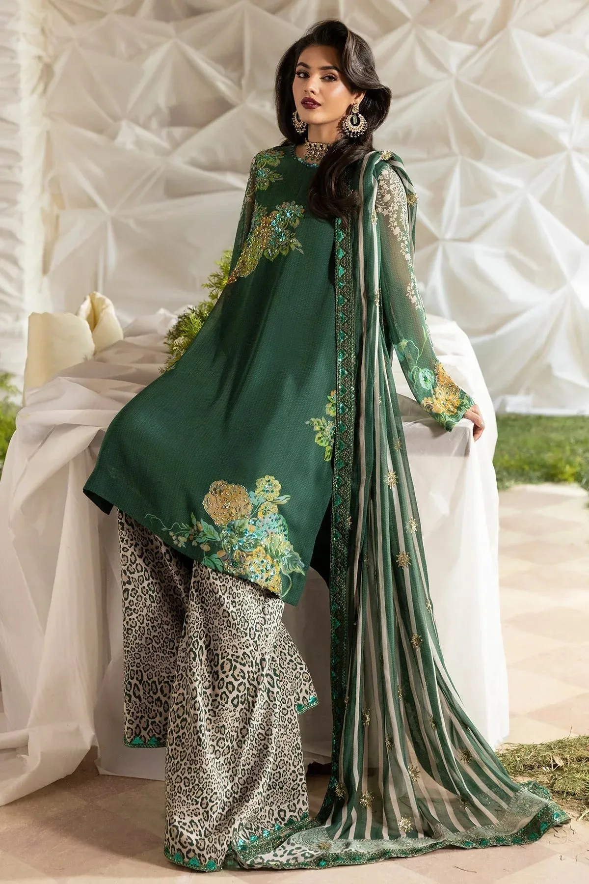 Charizma Festive Pret Bold Green – view 4 – Poshaq