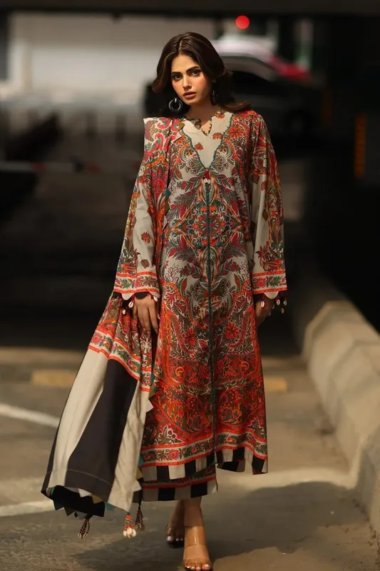 Charizma C Prints Winter 25 Beige – view 1 – Poshaq
