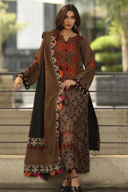 Charizma C Prints Winter 25 Dull Brown – view 1 – Poshaq