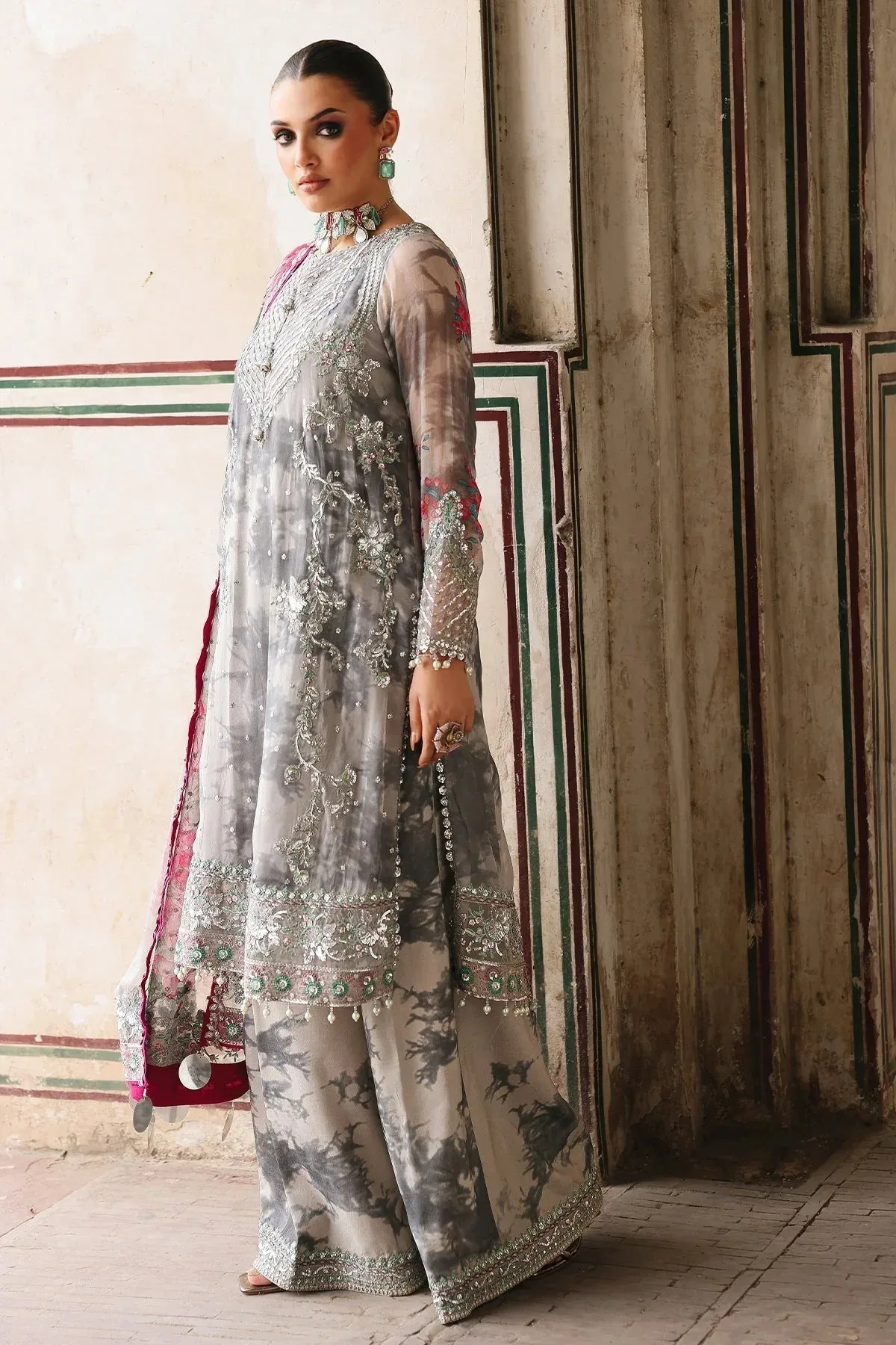Charizma Vasal Chiffon 25 Gray Olive Raw Silk – view 4 – Poshaq