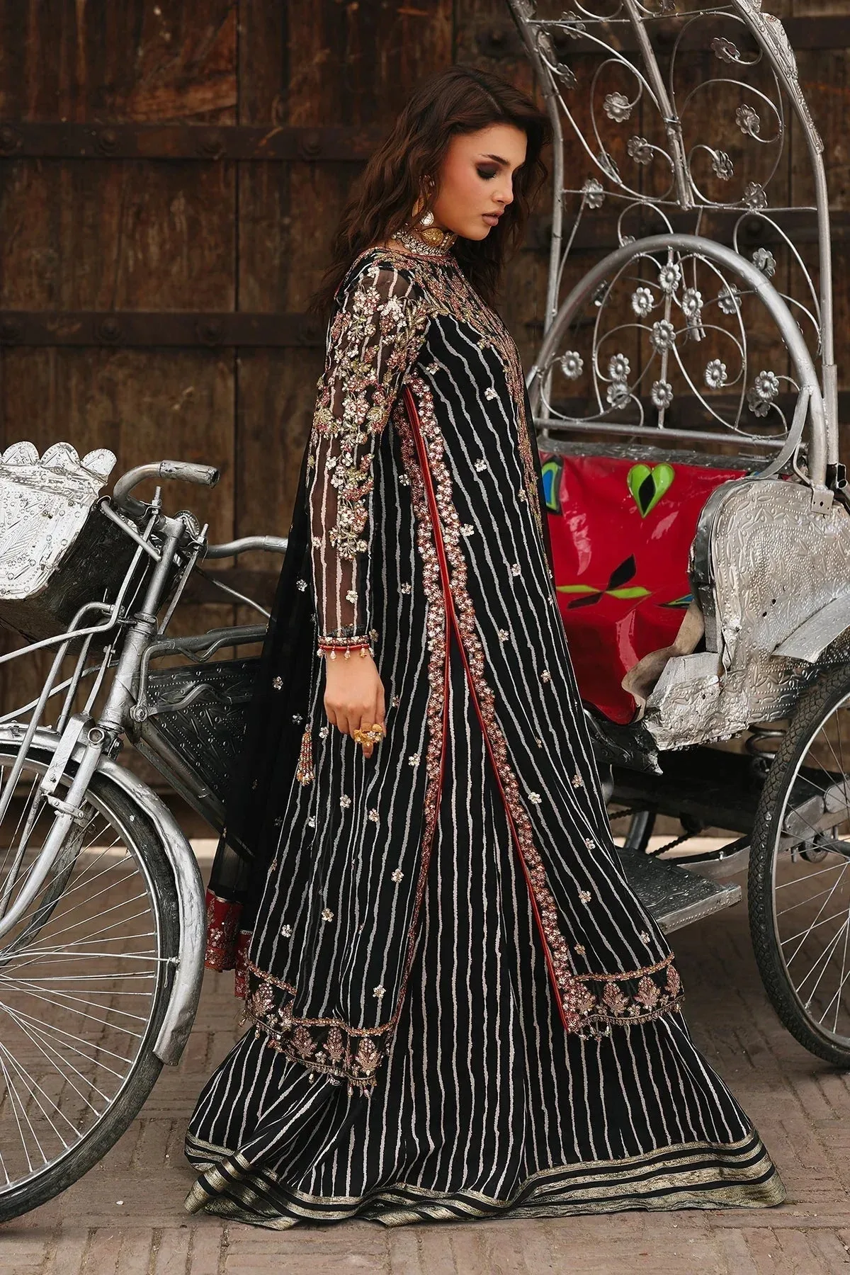 Charizma Vasal Chiffon 25 Black Raw Silk – view 2 – Poshaq
