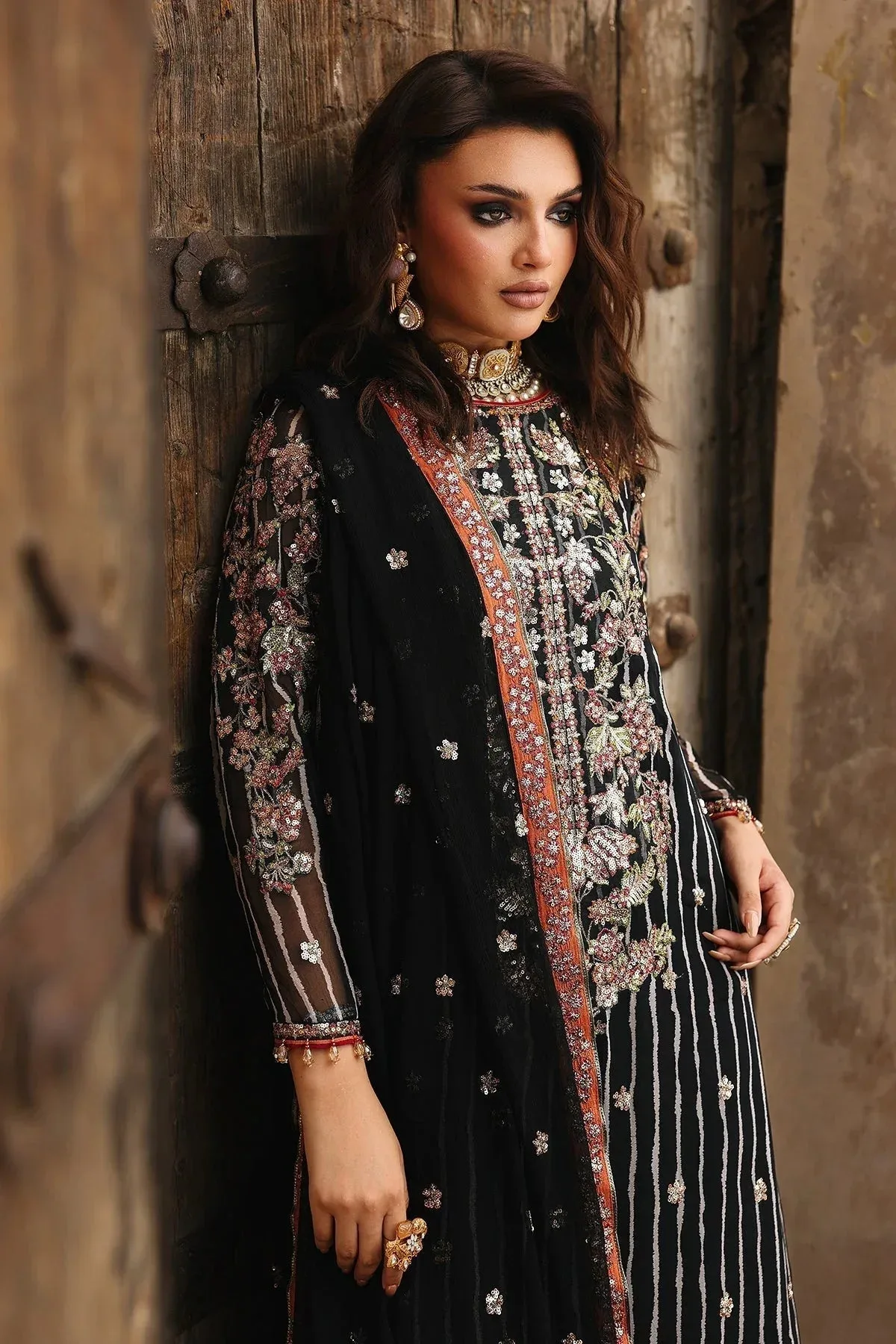Charizma Vasal Chiffon 25 Black Raw Silk – view 3 – Poshaq