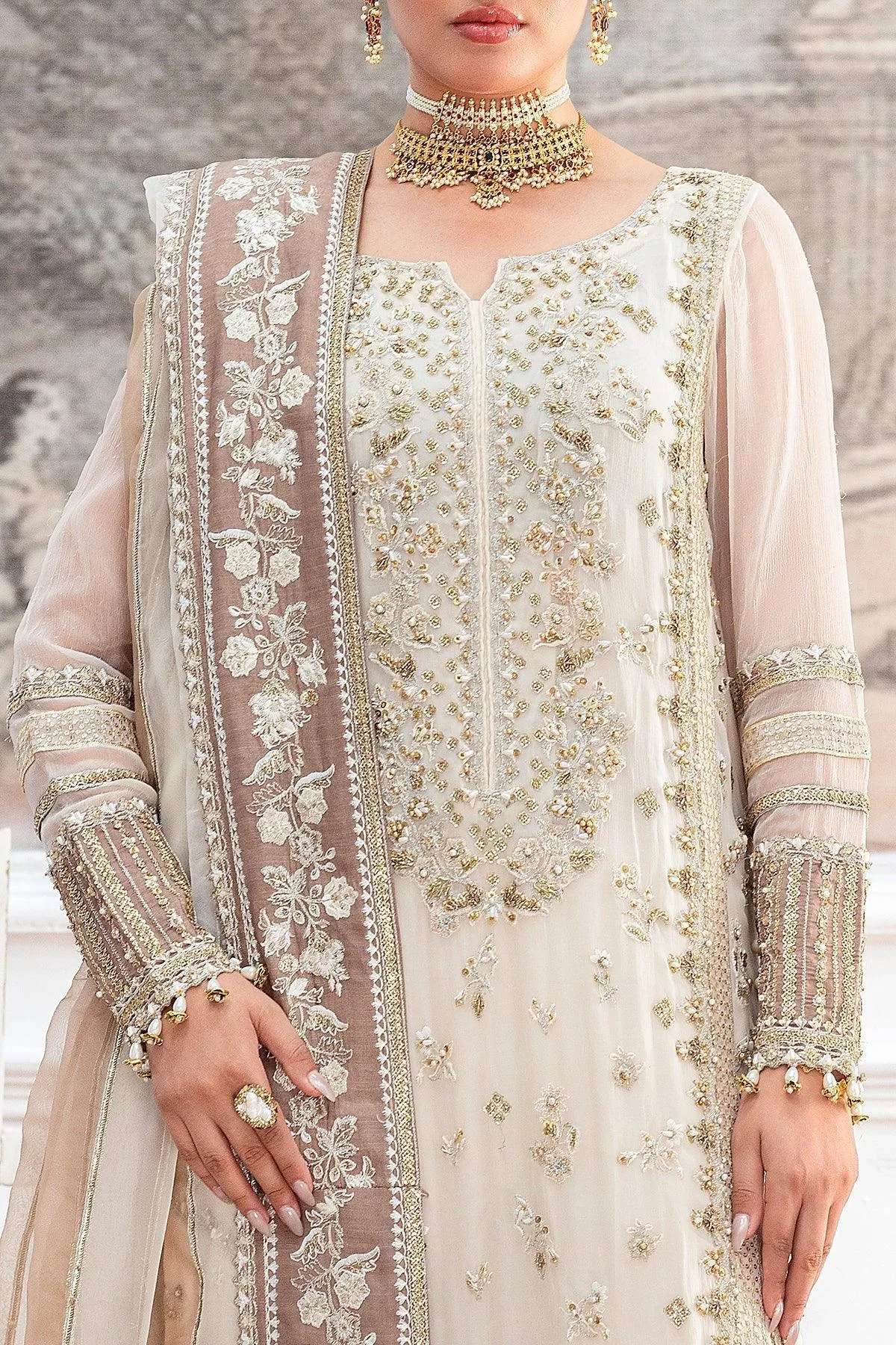 Charizma Diamond Dust Off White Raw Silk – view 3 – Poshaq