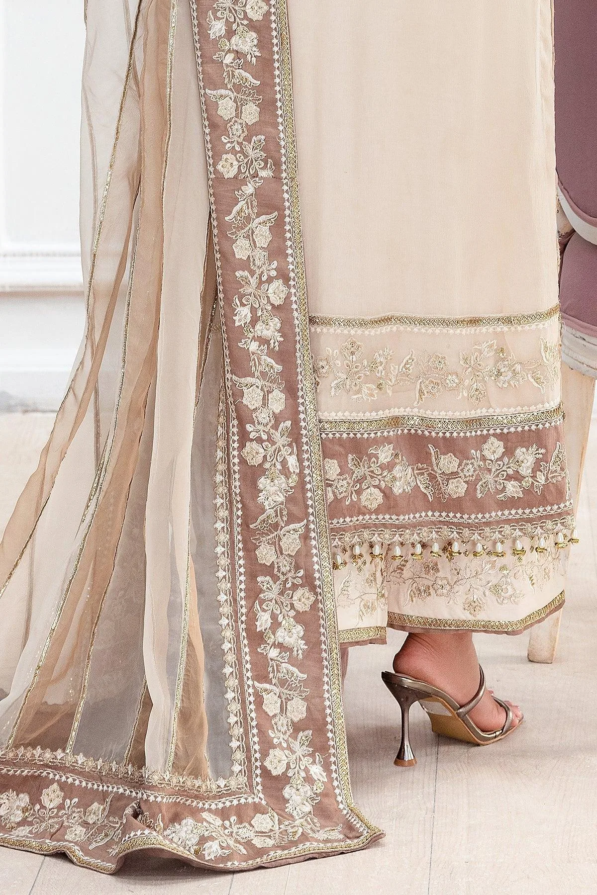 Charizma Diamond Dust Off White Raw Silk – view 4 – Poshaq